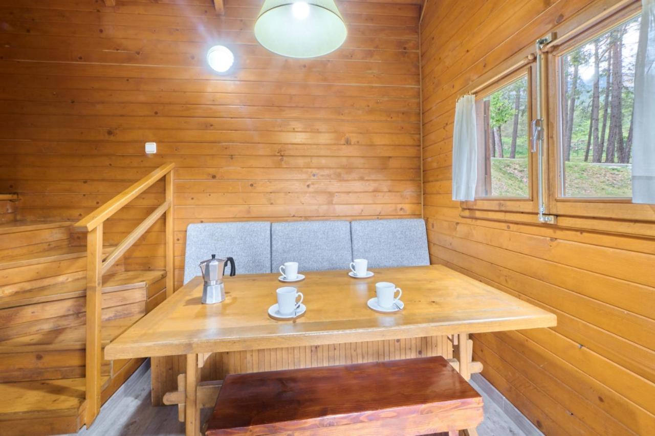 Camping Fontfreda Castellar del Riu Exterior foto
